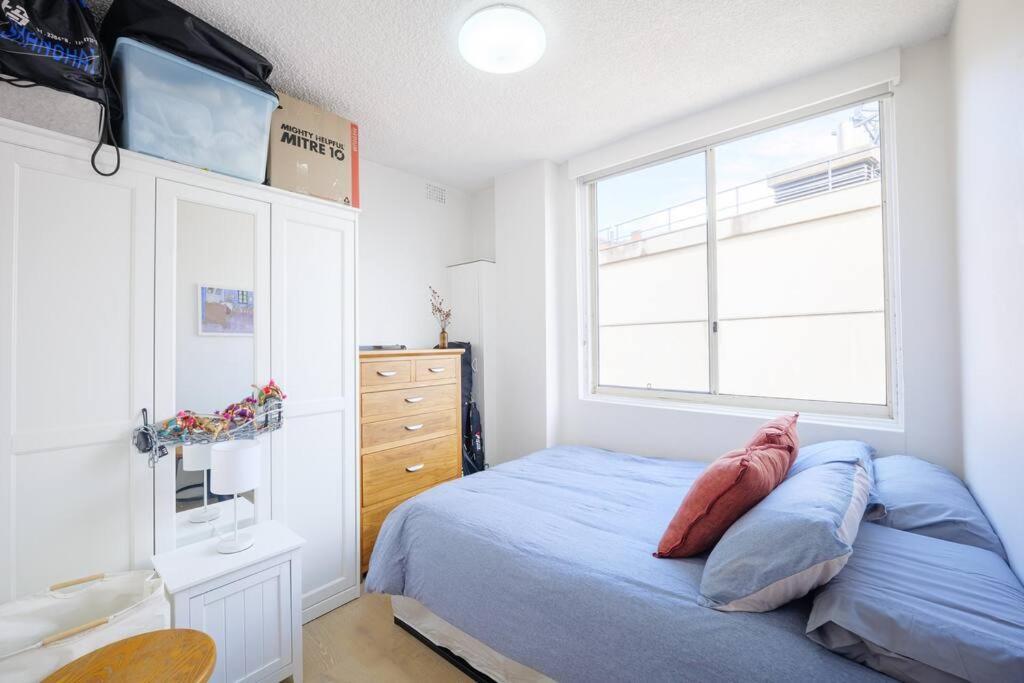 2 Bedroom Water Views Edgecliff Harbour