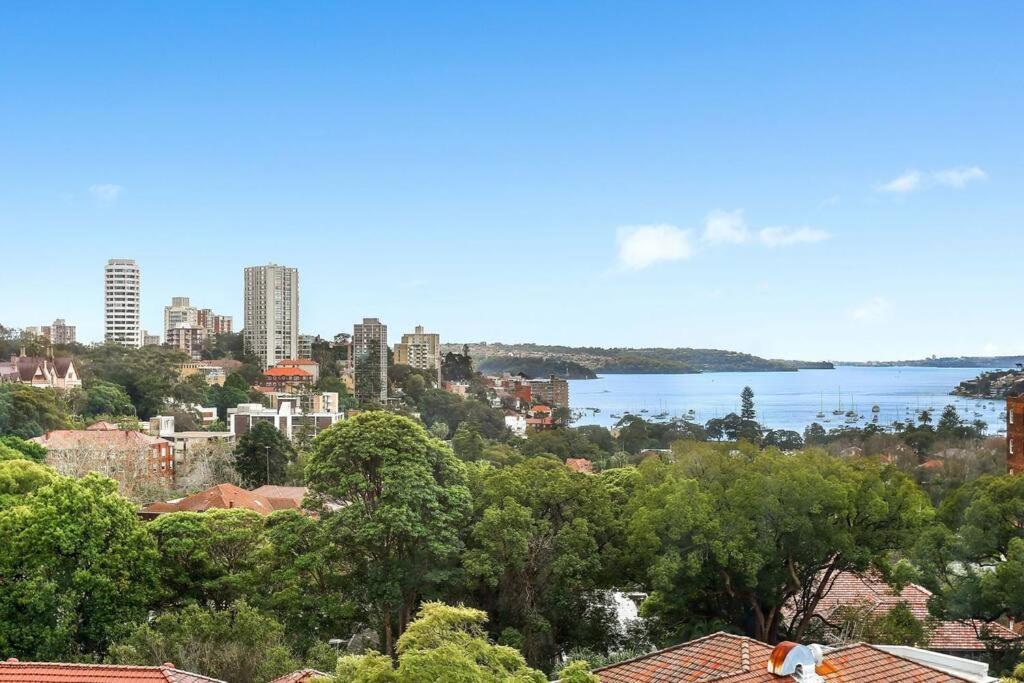 Apartment 2 Bedroom Water Views Edgecliff Harbour *